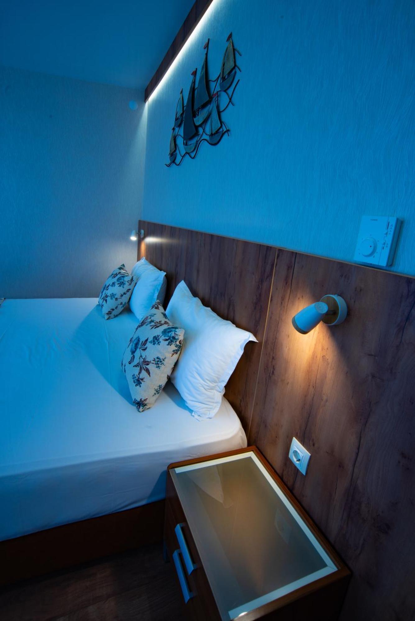 Family Hotel Berlin Beach Sveti Vlas Quarto foto