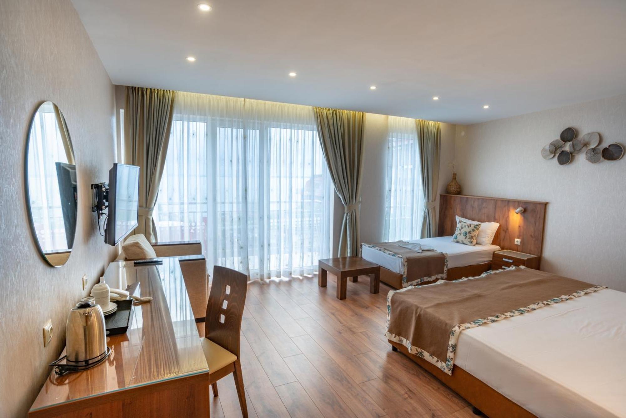 Family Hotel Berlin Beach Sveti Vlas Quarto foto