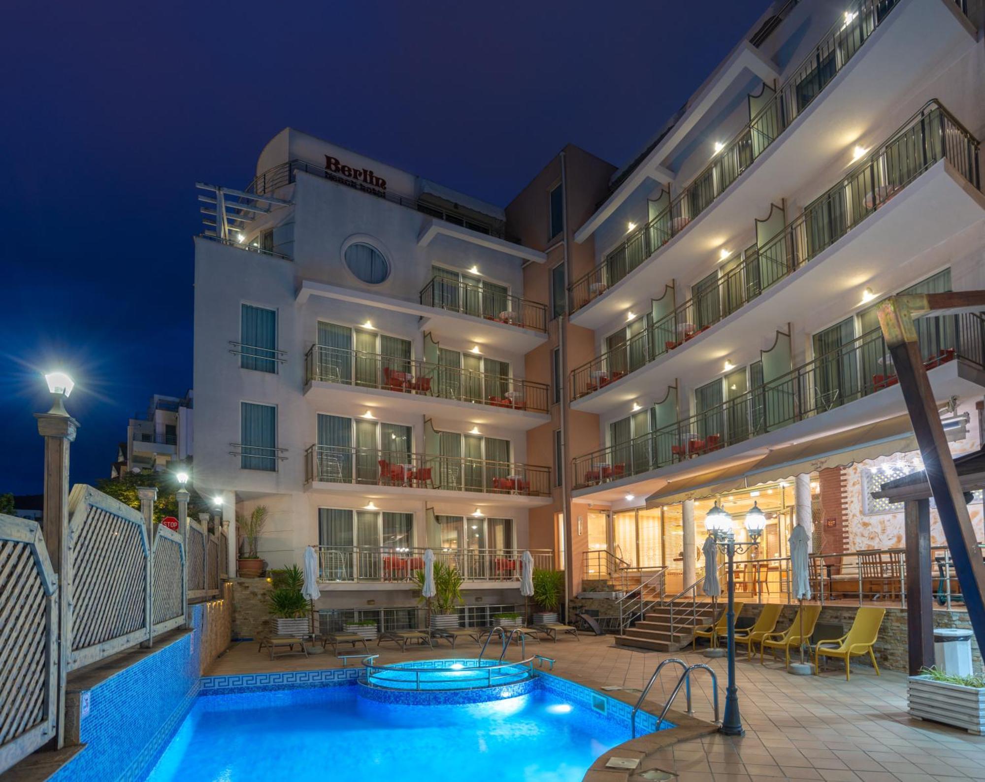 Family Hotel Berlin Beach Sveti Vlas Exterior foto