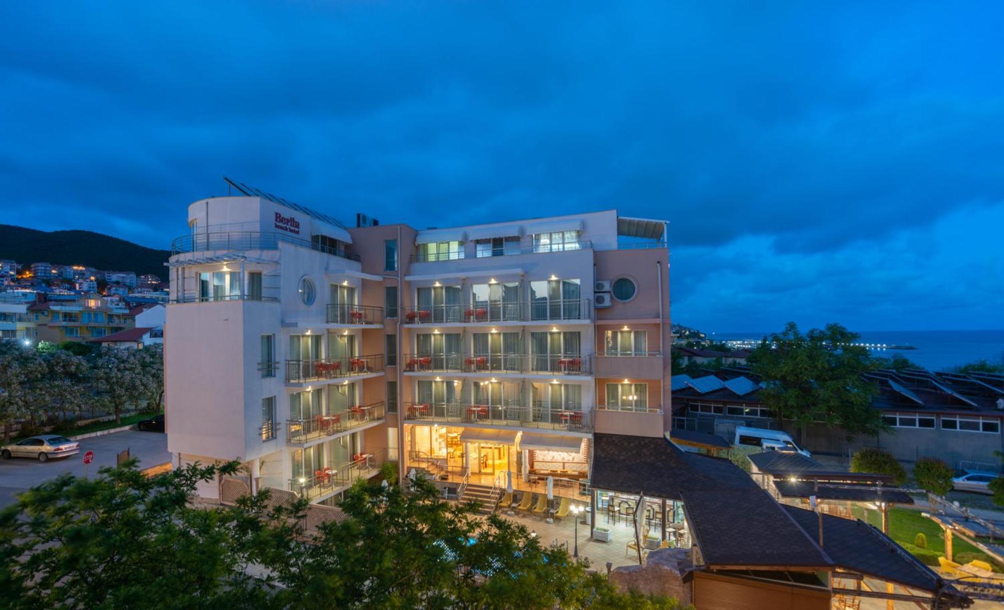 Family Hotel Berlin Beach Sveti Vlas Exterior foto