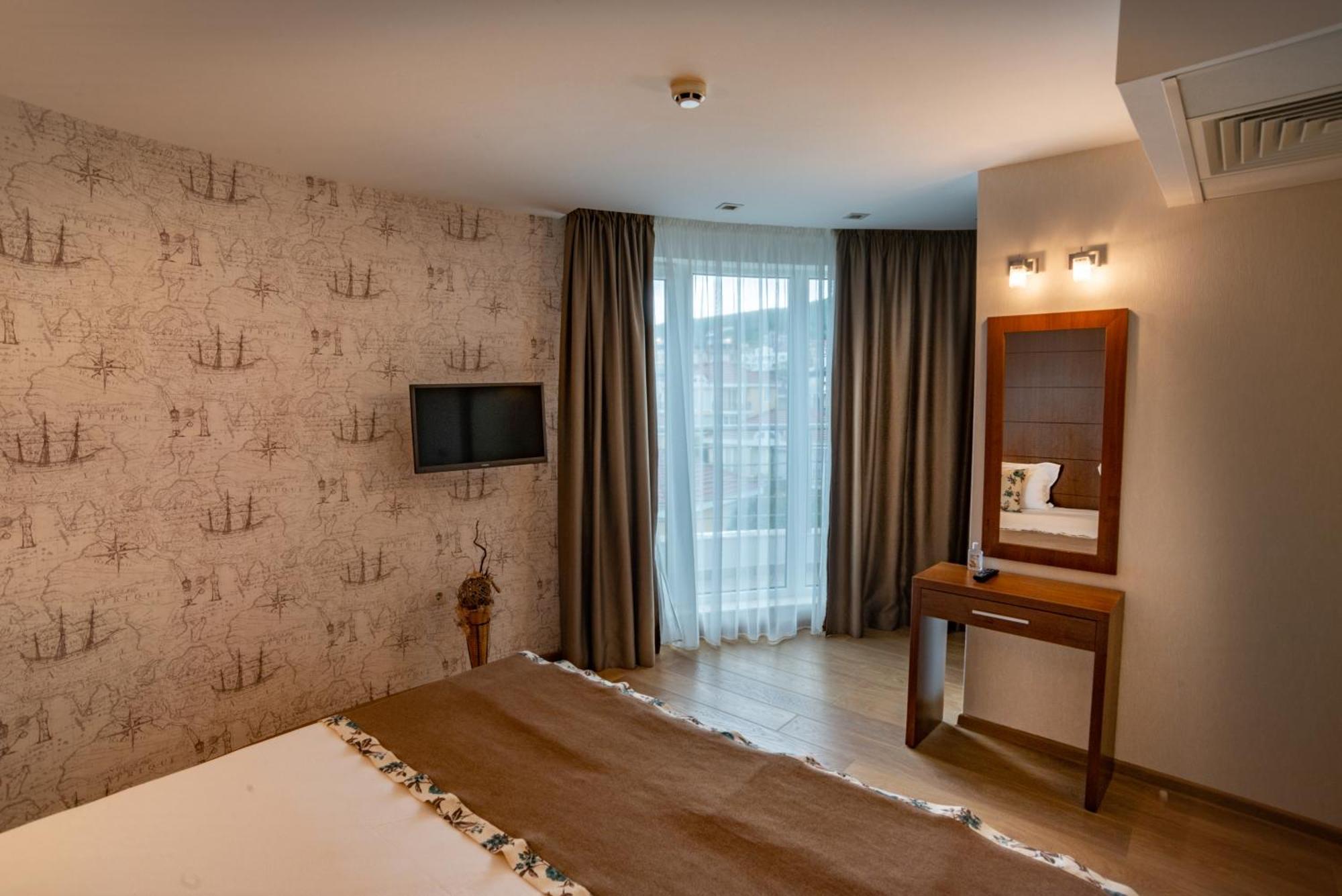 Family Hotel Berlin Beach Sveti Vlas Quarto foto